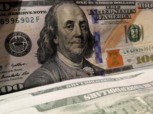 インフレ対策としての少額投資のメリットは？